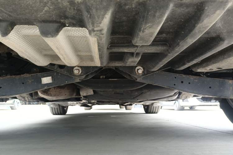 Used Volkswagen Magotan 2015 1.8TSI Advanced Model Chassis Rear