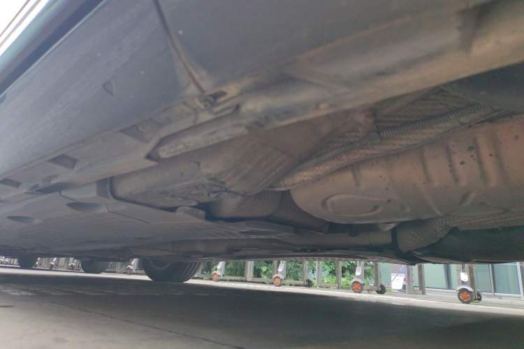 Used Volkswagen Magotan 2015 1.8TSI Advanced Model Chassis Rear Left