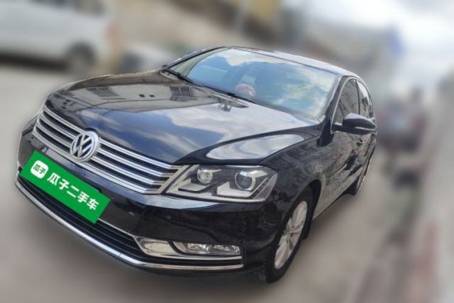 Ojetý Volkswagen Magotan 2015 Facelift 1.8TSI Luxury Model