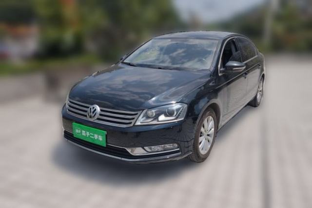 Ojetý Volkswagen Magotan 2015 Revised Version 2.0 TSI Luxury Edition