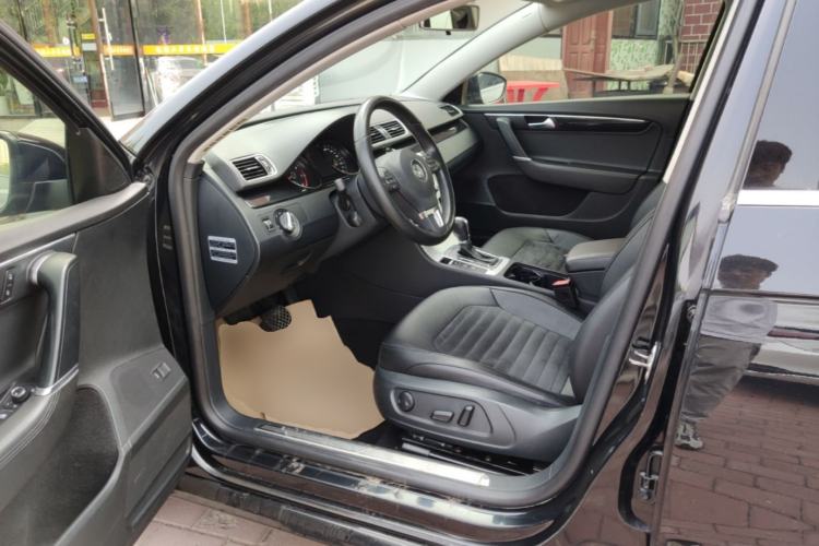 Used Volkswagen Magotan 2015 1.8TSI Luxury Model Driver Seat