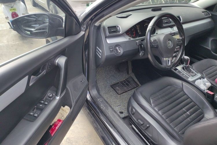 Used Volkswagen Magotan 2015 1.8TSI Advanced Model Driver Seat