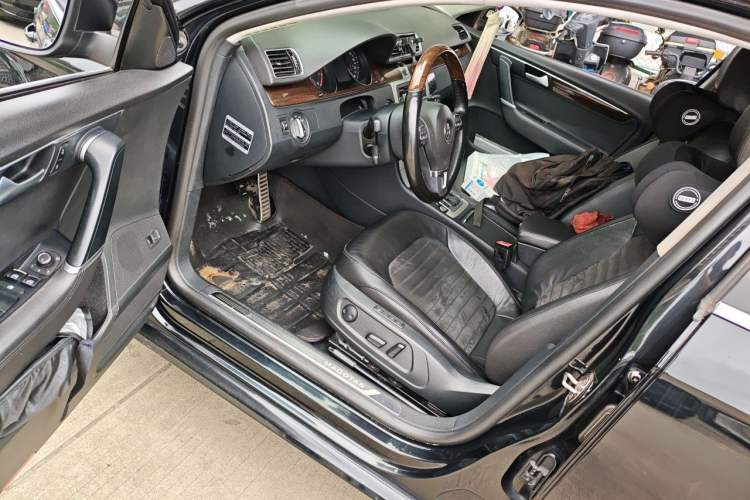 Used Volkswagen Magotan 2015 2.0 TSI Prestige Model Driver Seat