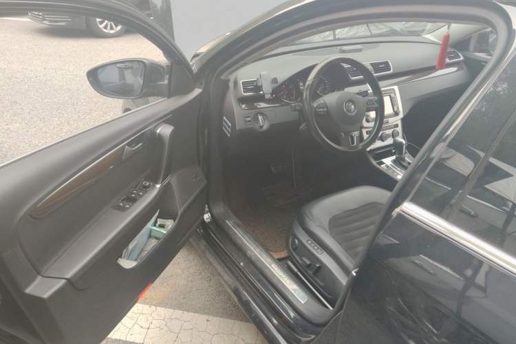 Used Volkswagen Magotan 2015 Revised 1.8TSI Prestige Version Driver Seat