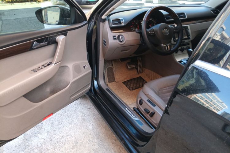 Used Volkswagen Magotan 2015 2.0 TSI Prestige Model Driver Seat