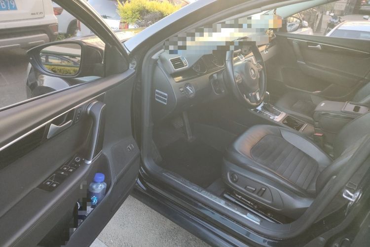 Used Volkswagen Magotan 2015 Revised Version 2.0 TSI Luxury Edition Driver Seat