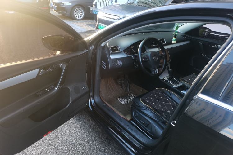 Used Volkswagen Magotan 2015 1.8TSI Advanced Model Driver Seat
