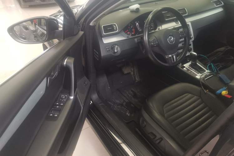 Used Volkswagen Magotan 2015 1.8TSI Advanced Model Driver Seat