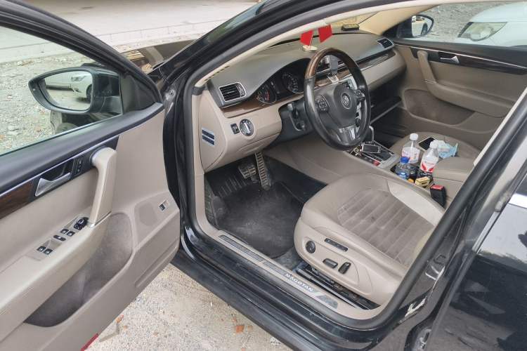 Used Volkswagen Magotan 2015 1.8TSI Prestige Model Driver Seat