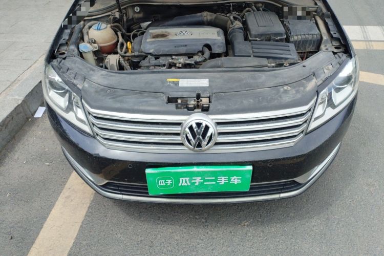 Used Volkswagen Magotan 2015 1.8TSI Prestige Model Engine Bay
