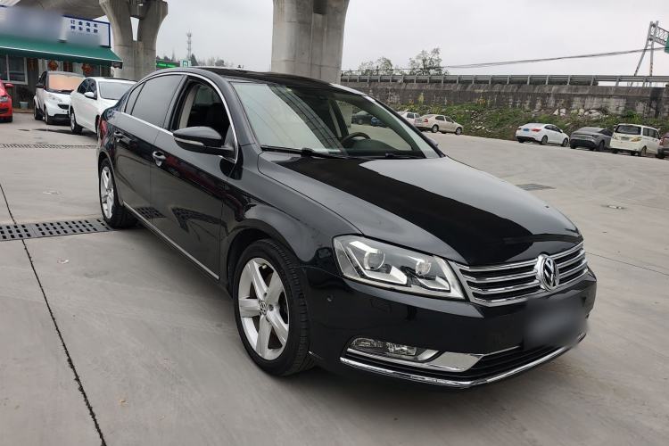 Used Volkswagen Magotan 2015 Revised 1.8TSI Prestige Version Exterior 1