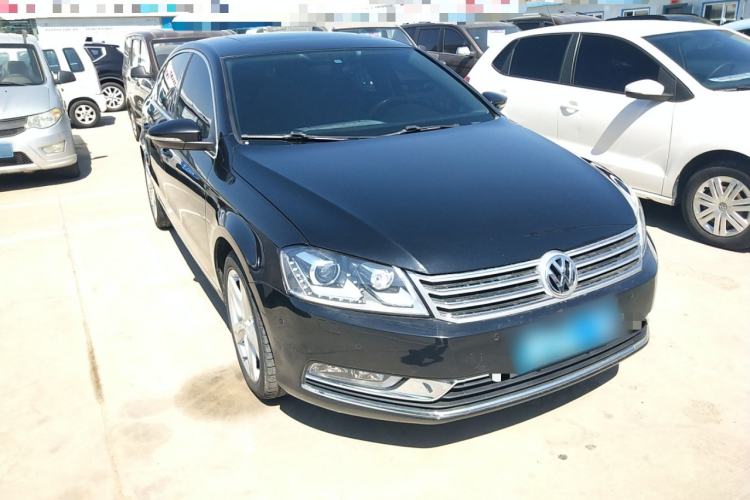 Used Volkswagen Magotan 2015 1.8TSI Prestige Model Exterior 1