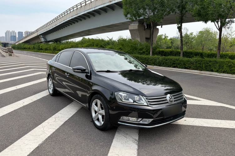 Used Volkswagen Magotan 2015 1.8TSI Prestige Model Exterior 2