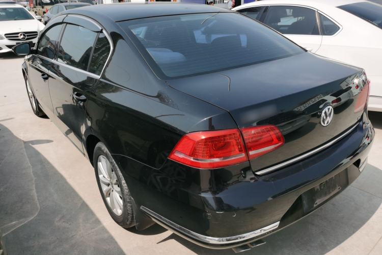 Used Volkswagen Magotan 2015 Facelift 1.8TSI Luxury Model Exterior 2
