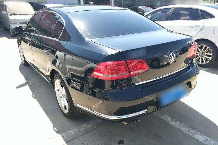 Used Volkswagen Magotan 2015 1.8TSI Prestige Model Exterior 2