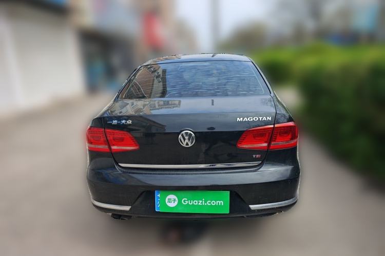 Used Volkswagen Magotan 2015 1.8TSI Prestige Model Exterior 4