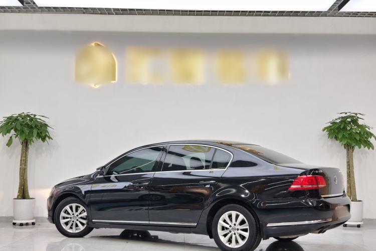 Used Volkswagen Magotan 2015 1.8TSI Advanced Model Exterior 5