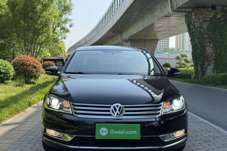 Used Volkswagen Magotan 2015 1.8TSI Luxury Model Exterior 5
