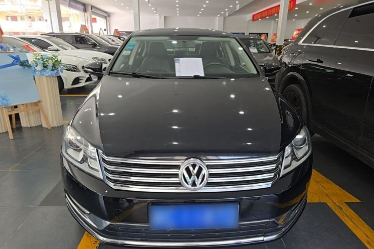 Used Volkswagen Magotan 2015 Facelift 1.8TSI Luxury Model Front