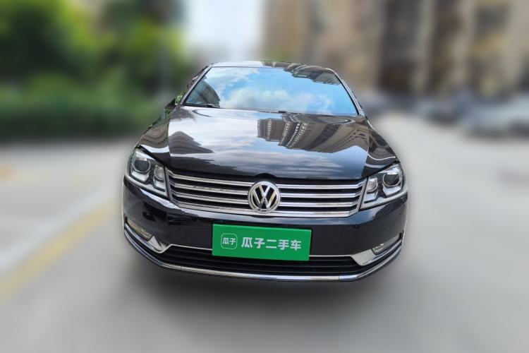 Used Volkswagen Magotan 2015 Revised Version 2.0 TSI Luxury Edition Front
