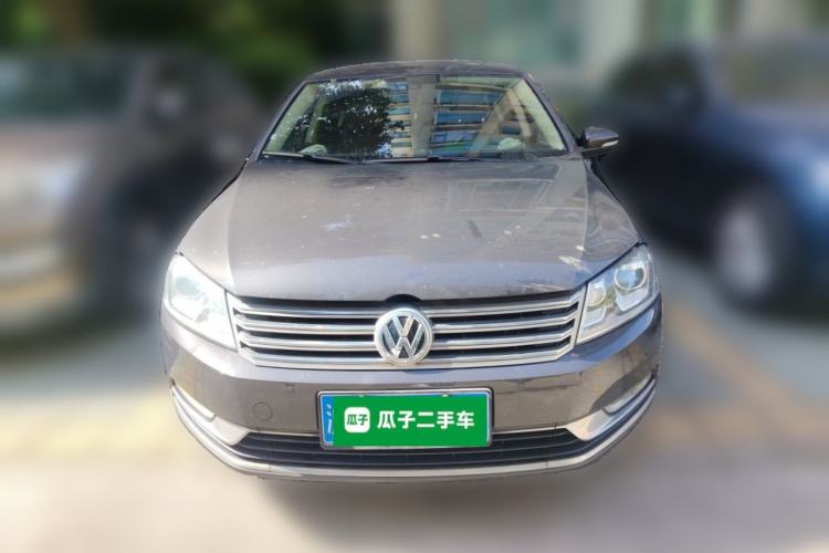 Used Volkswagen Magotan 2015 2.0 TSI Prestige Model Front