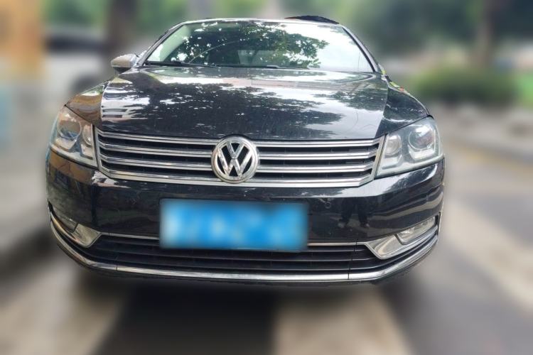Used Volkswagen Magotan 2015 Facelift 1.8TSI Luxury Model Front