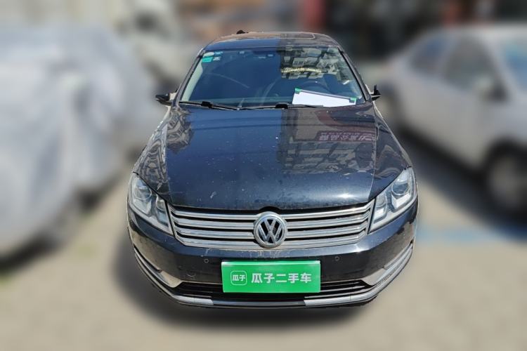 Used Volkswagen Magotan 2015 Revised Version 2.0 TSI Prestige Edition Front