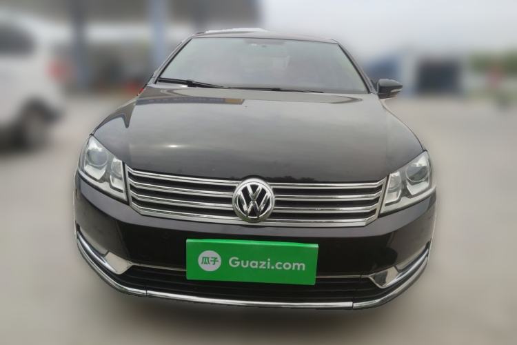Used Volkswagen Magotan 2015 Revised Version 2.0 TSI Luxury Edition Front