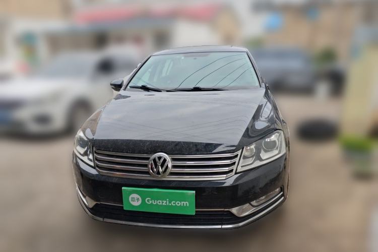 Used Volkswagen Magotan 2015 Facelift 1.8TSI Luxury Model Front