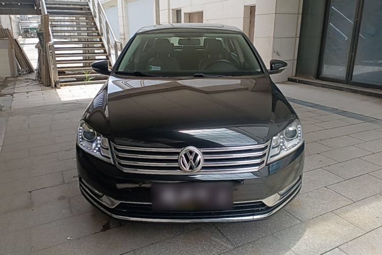 Used Volkswagen Magotan 2015 Facelift 1.8TSI Luxury Model Front