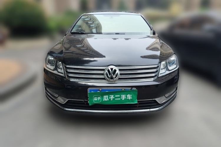 Used Volkswagen Magotan 2015 Revised Version 2.0 TSI Luxury Edition Front