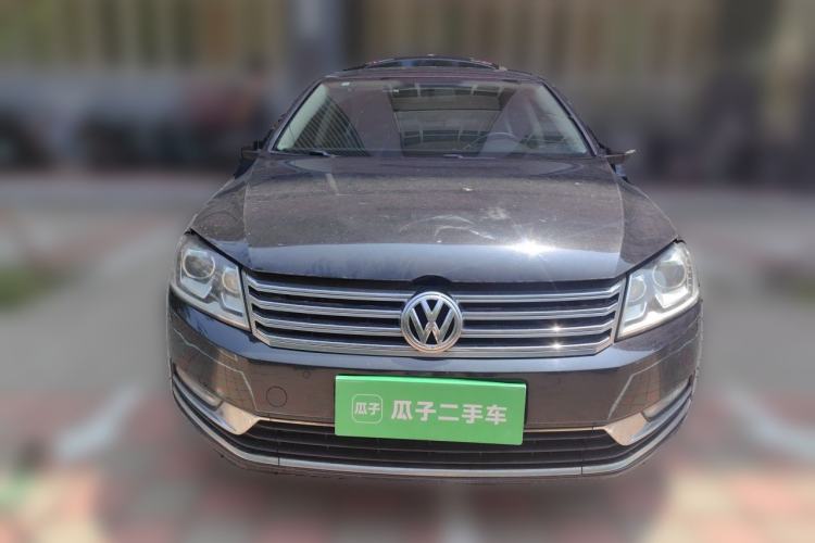 Used Volkswagen Magotan 2015 1.8TSI Luxury Model Front