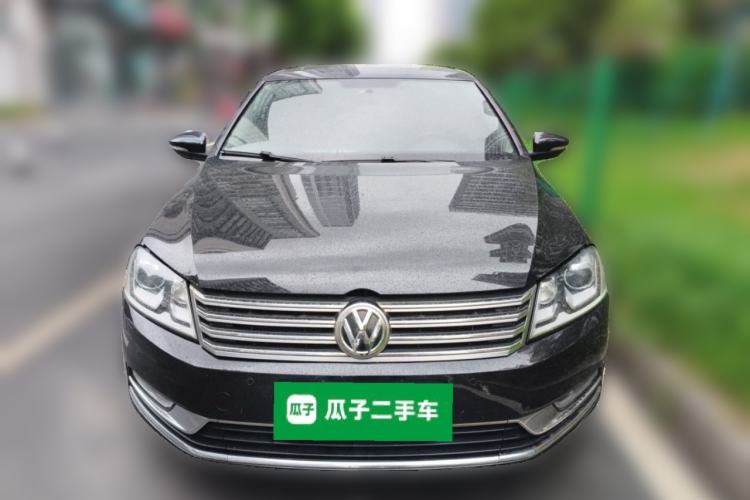 Used Volkswagen Magotan 2015 1.8TSI Luxury Model Front