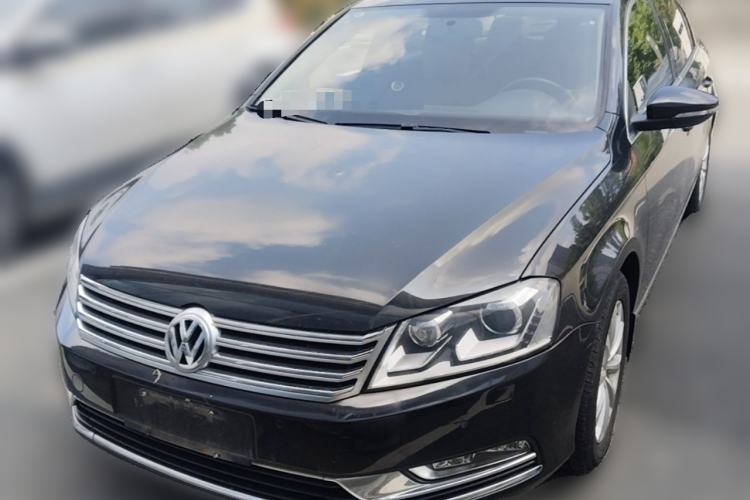 Used Volkswagen Magotan 2015 1.8TSI Luxury Model Front