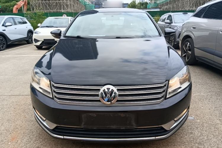 Used Volkswagen Magotan 2015 1.8TSI Advanced Model Front