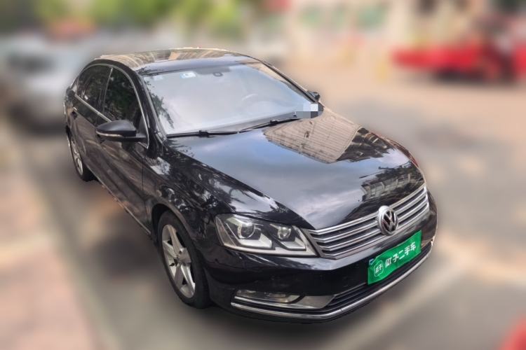 Used Volkswagen Magotan 2015 Revised 1.8TSI Prestige Version Front Right 45 Deg