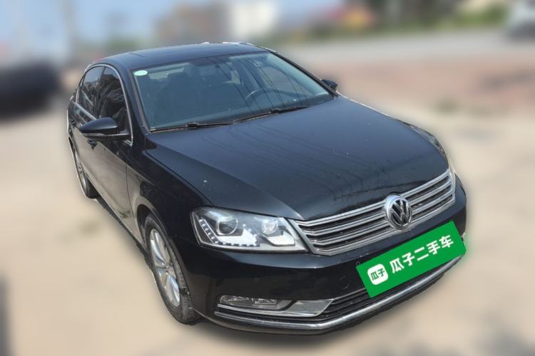 Used Volkswagen Magotan 2015 1.8TSI Advanced Model Front Right 45 Deg