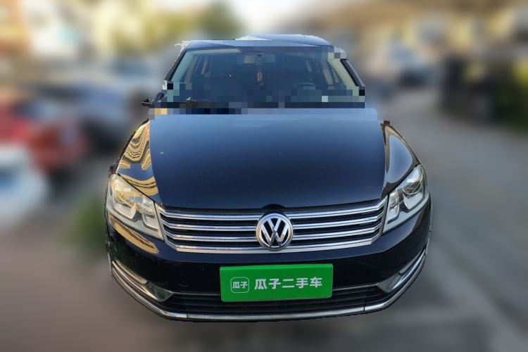 Used Volkswagen Magotan 2015 Revised Version 2.0 TSI Luxury Edition Front