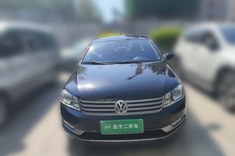 Used Volkswagen Magotan 2015 1.8TSI Luxury Model Front