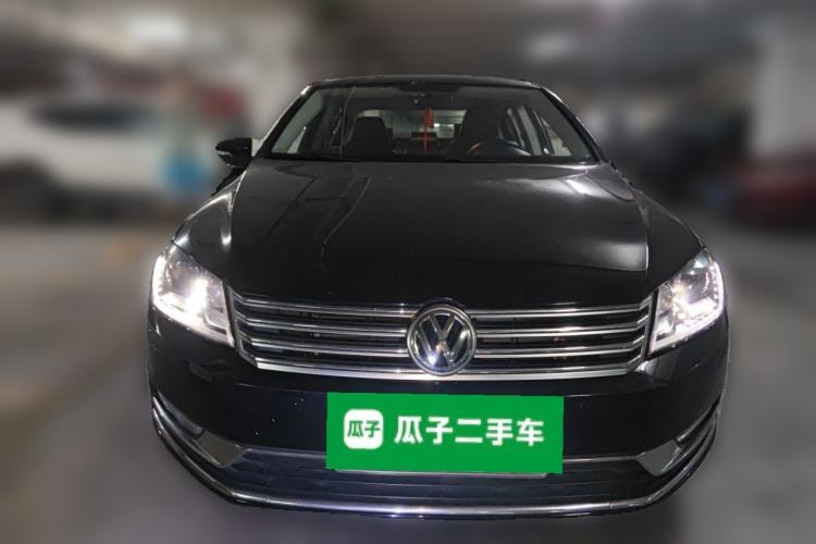 Used Volkswagen Magotan 2015 1.8TSI Luxury Model Front