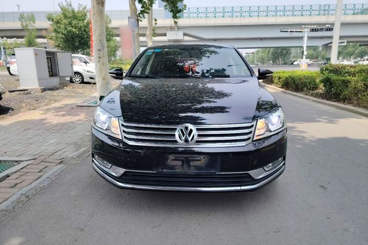 Used Volkswagen Magotan 2015 Facelift 1.8TSI Luxury Model Front
