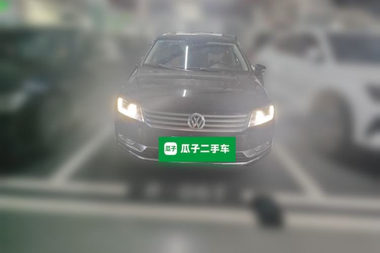 Used Volkswagen Magotan 2015 Revised Version 2.0 TSI Prestige Edition Front