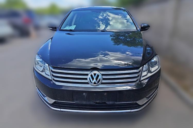 Used Volkswagen Magotan 2015 2.0 TSI Prestige Model Front