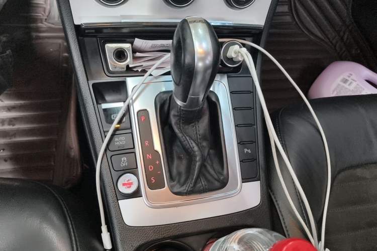 Used Volkswagen Magotan 2015 1.8TSI Luxury Model Gear Lever