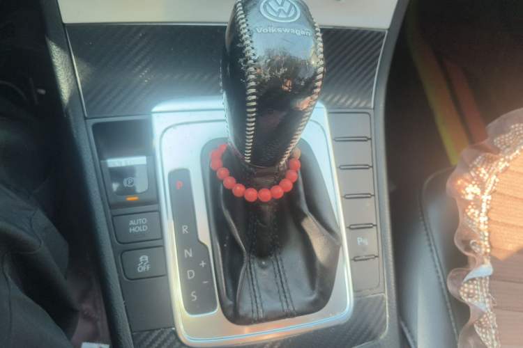 Used Volkswagen Magotan 2015 1.8TSI Advanced Model Gear Lever