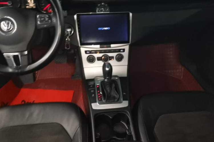 Used Volkswagen Magotan 2015 1.8TSI Luxury Model Gear Lever