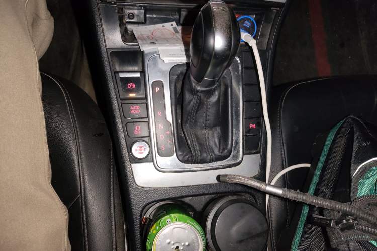 Used Volkswagen Magotan 2015 1.8TSI Luxury Model Gear Lever