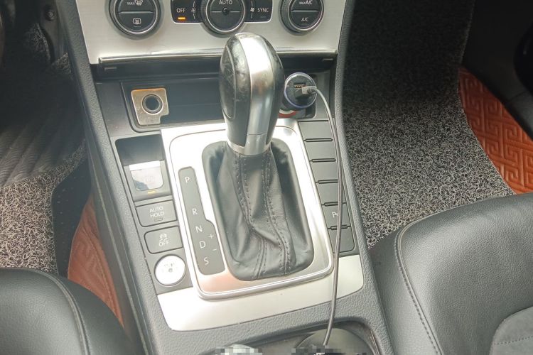 Used Volkswagen Magotan 2015 Facelift 1.8TSI Luxury Model Gear Lever