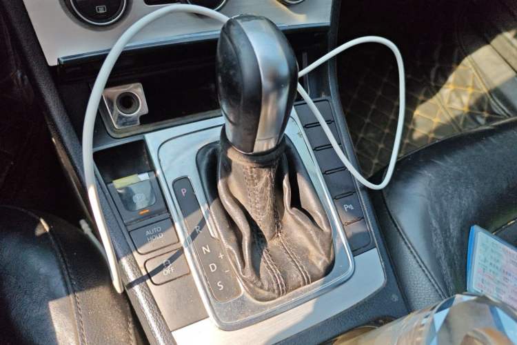 Used Volkswagen Magotan 2015 1.8TSI Advanced Model Gear Lever