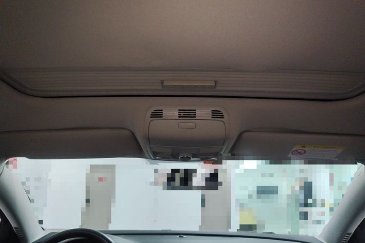 Used Volkswagen Magotan 2015 1.8TSI Luxury Model Headliner